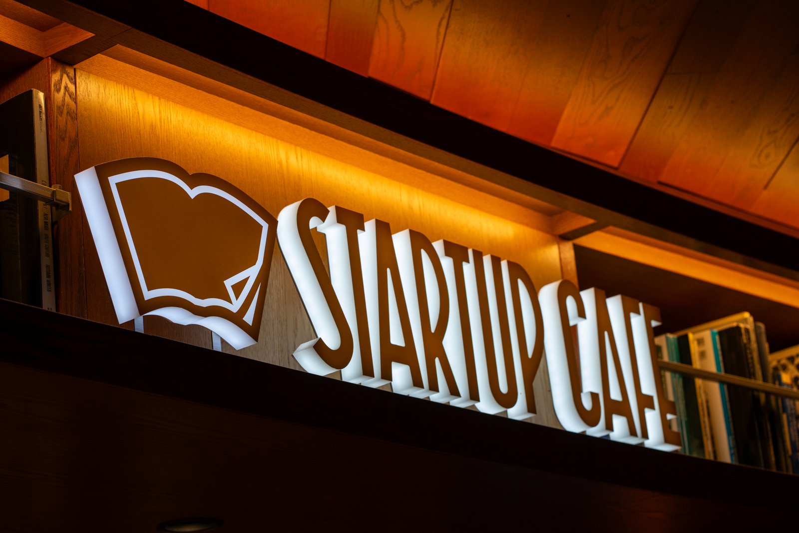 STARTUP CAFE OSAKA